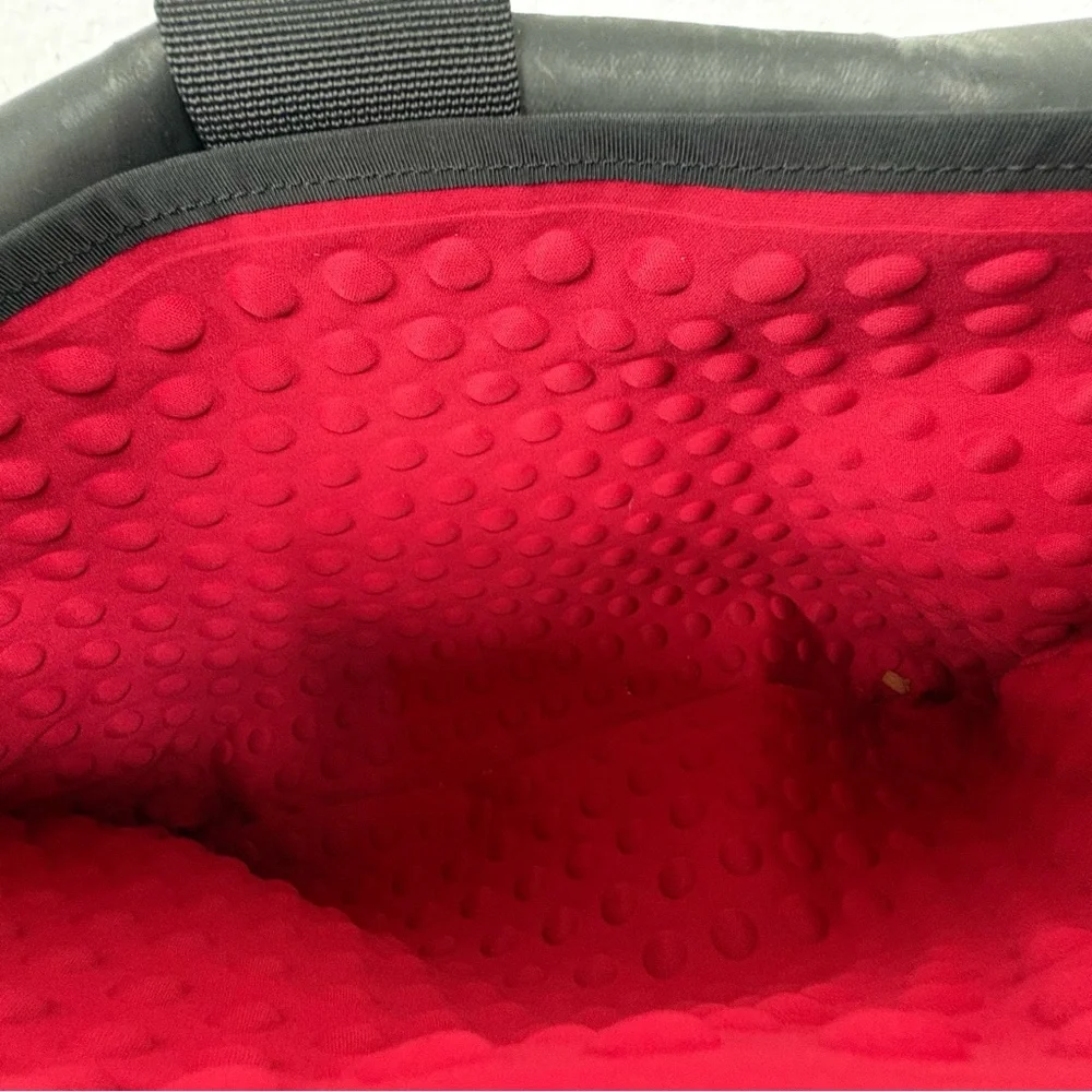 Timbuk2 Red and Black Classic Messenger Bag - Picture 9 of 14